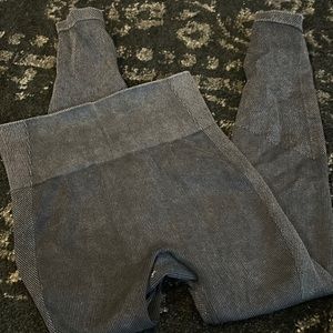 Joylab Seamless Legging Size Small Black